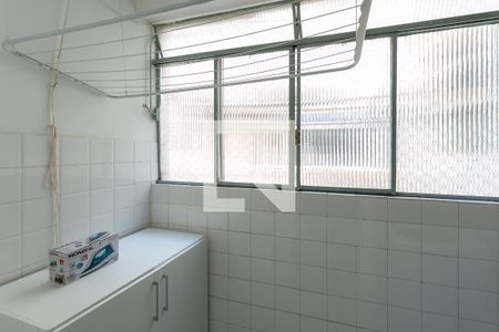 Apartamento para alugar com 75m², 2 quartos e 1 vagaÁrea de Serviço