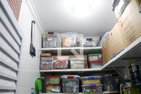 Casa à venda com 266m², 3 quartos e 4 vagas Casa à venda com 266m², 3 quartos e 4 vagasDespensa