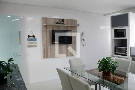 Casa à venda com 266m², 3 quartos e 4 vagas Casa à venda com 266m², 3 quartos e 4 vagasCozinha