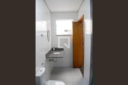 Casa à venda com 266m², 3 quartos e 4 vagas Casa à venda com 266m², 3 quartos e 4 vagasBanheiro de Serviço