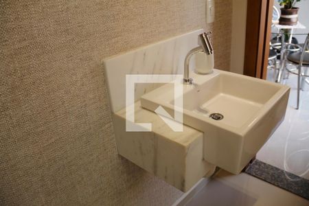 Casa à venda com 266m², 3 quartos e 4 vagas Casa à venda com 266m², 3 quartos e 4 vagasBanheiro