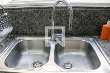 Casa à venda com 266m², 3 quartos e 4 vagas Casa à venda com 266m², 3 quartos e 4 vagasCozinha