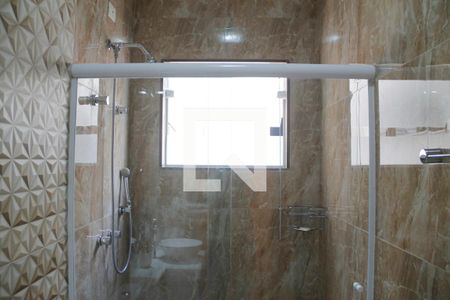 Casa à venda com 266m², 3 quartos e 4 vagas Casa à venda com 266m², 3 quartos e 4 vagasBanheiro da Suíte 2