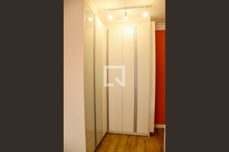 Casa à venda com 266m², 3 quartos e 4 vagas Casa à venda com 266m², 3 quartos e 4 vagasSuíte 2