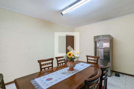 Casa à venda com 193m², 3 quartos e 4 vagas Casa à venda com 193m², 3 quartos e 4 vagasCozinha