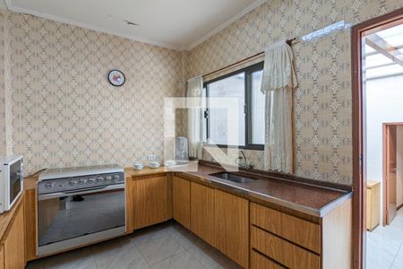 Casa à venda com 193m², 3 quartos e 4 vagas Casa à venda com 193m², 3 quartos e 4 vagasCozinha