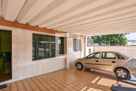 Casa à venda com 193m², 3 quartos e 4 vagas Casa à venda com 193m², 3 quartos e 4 vagasGaragem