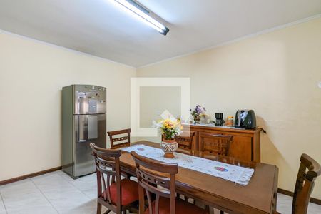 Casa à venda com 193m², 3 quartos e 4 vagas Casa à venda com 193m², 3 quartos e 4 vagasCozinha