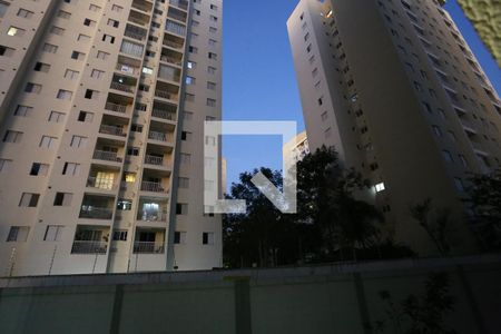 Apartamento para alugar com 44m², 2 quartos e 1 vaga Apartamento para alugar com 44m², 2 quartos e 1 vagaVista