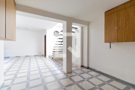 Casa para alugar com 260m², 3 quartos e 2 vagasSalão