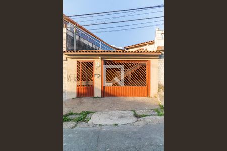 Casa para alugar com 260m², 3 quartos e 2 vagasFachada