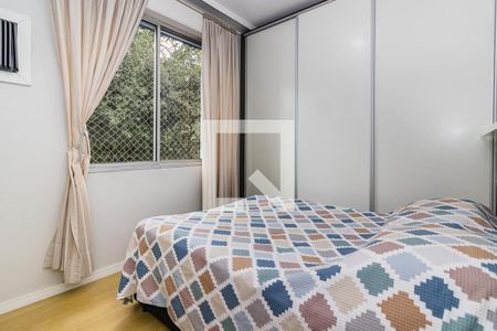 Dormitório de apartamento à venda com 2 quartos, 54m² em Cristal, Porto Alegre