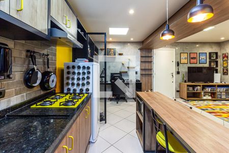 Cozinha de kitnet/studio à venda com 1 quarto, 50m² em Centro, São Paulo