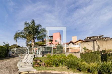Casa de condomínio à venda com 199m², 4 quartos e 2 vagas Casa de condomínio à venda com 199m², 4 quartos e 2 vagasFachada do Condomínio