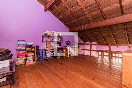 Mezanino de casa de condomínio à venda com 4 quartos, 199m² em Vila Nova, Porto Alegre