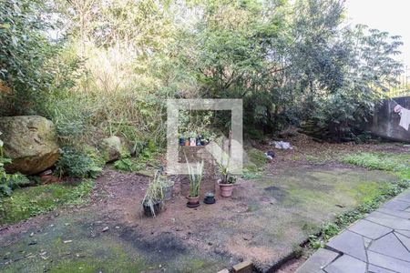 Casa de condomínio à venda com 199m², 4 quartos e 2 vagas Casa de condomínio à venda com 199m², 4 quartos e 2 vagasQuintal