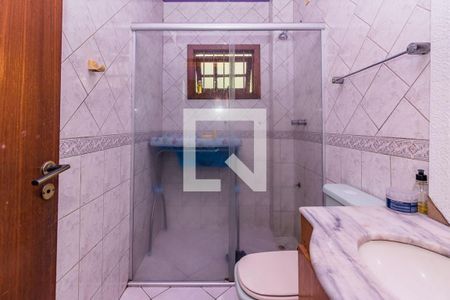 Casa de condomínio à venda com 199m², 4 quartos e 2 vagas Casa de condomínio à venda com 199m², 4 quartos e 2 vagasBanheiro 2