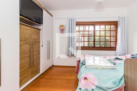 Casa de condomínio à venda com 199m², 4 quartos e 2 vagas Casa de condomínio à venda com 199m², 4 quartos e 2 vagasDormitório 2