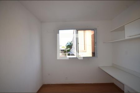 Quarto 1 de apartamento para alugar com 2 quartos, 40m² em Campo Grande, Rio de Janeiro