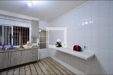 Casa à venda com 253m², 3 quartos e 4 vagasCozinha