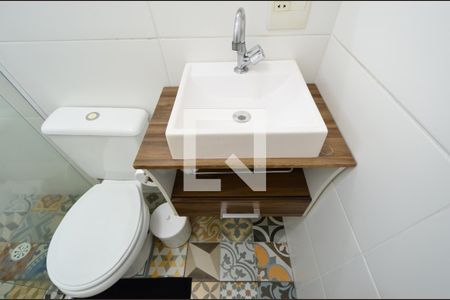 Casa à venda com 253m², 3 quartos e 4 vagasBanheiro da Suíte 2