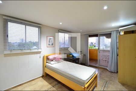 Casa à venda com 253m², 3 quartos e 4 vagasQuarto