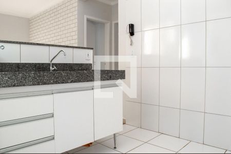 Apartamento para alugar com 46m², 2 quartos e 1 vaga Apartamento para alugar com 46m², 2 quartos e 1 vagaCozinha