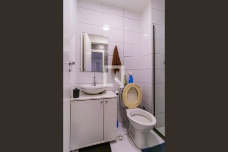Apartamento para alugar com 42m², 2 quartos e sem vaga Apartamento para alugar com 42m², 2 quartos e sem vagaBanheiro