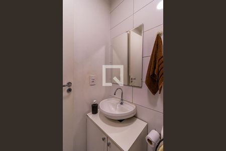 Apartamento para alugar com 42m², 2 quartos e sem vaga Apartamento para alugar com 42m², 2 quartos e sem vagaBanheiro
