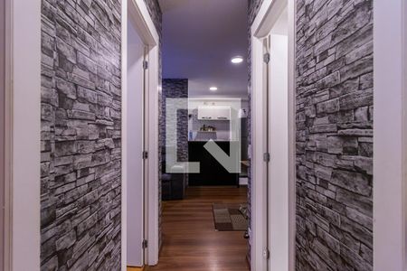 Corredor de apartamento para alugar com 2 quartos, 42m² em Jardim Santa Emília, São Paulo