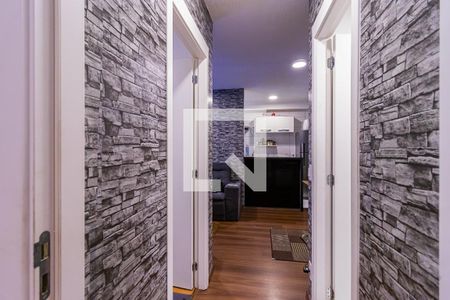 Corredor de apartamento para alugar com 2 quartos, 42m² em Jardim Santa Emília, São Paulo