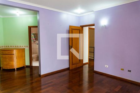 Casa à venda com 640m², 4 quartos e 7 vagasSuíte 2