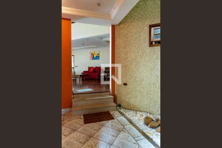 Casa à venda com 640m², 4 quartos e 7 vagasEntrada