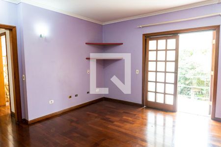 Casa à venda com 640m², 4 quartos e 7 vagasSuíte 2