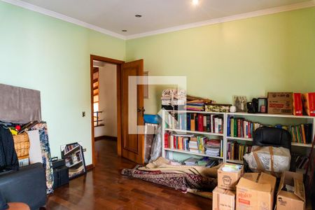 Casa à venda com 640m², 4 quartos e 7 vagasSuíte 3