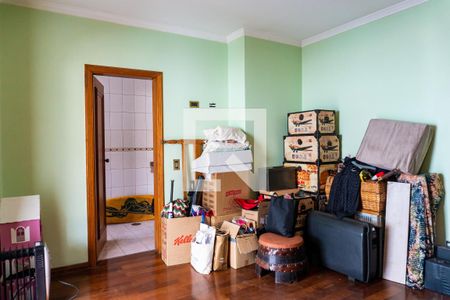 Casa à venda com 640m², 4 quartos e 7 vagasSuíte 3