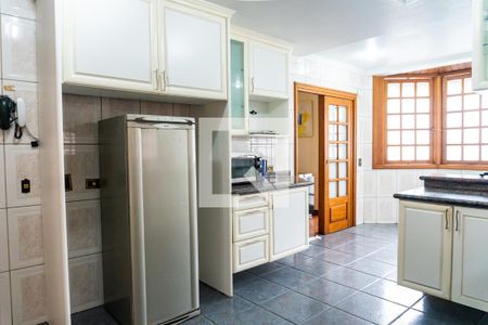 Casa à venda com 640m², 4 quartos e 7 vagasCozinha