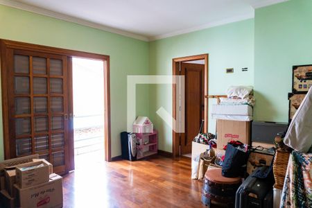 Casa à venda com 640m², 4 quartos e 7 vagasSuíte 3