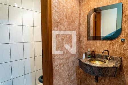 Casa à venda com 640m², 4 quartos e 7 vagasLavabo