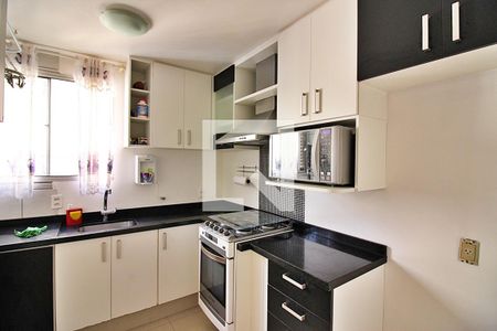 Apartamento à venda com 46m², 2 quartos e 1 vagaCozinha e Área de Serviço