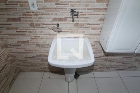 Casa para alugar com 55m², 2 quartos e sem vagaÁrea de Serviço