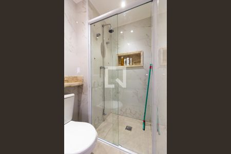 Apartamento à venda com 77m², 2 quartos e 1 vagaBanheiro Social