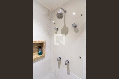 Apartamento à venda com 77m², 2 quartos e 1 vagaBanheiro Suíte 2