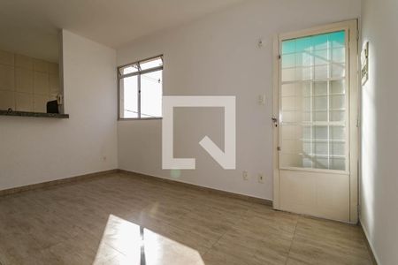 Apartamento para alugar com 49m², 2 quartos e 1 vaga Apartamento para alugar com 49m², 2 quartos e 1 vagaSala