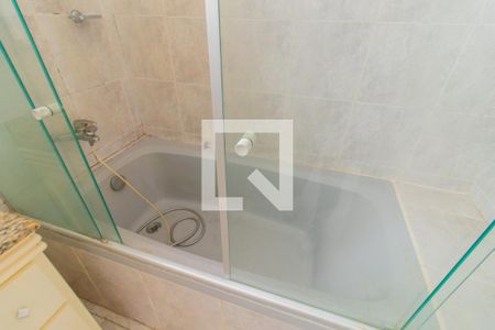 Casa para alugar com 160m², 3 quartos e 2 vagasBanheiro Corredor