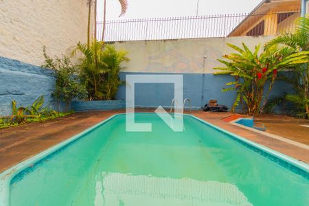 Casa para alugar com 160m², 3 quartos e 2 vagasPiscina