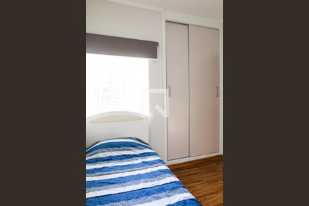 Casa à venda com 180m², 4 quartos e 2 vagas Casa à venda com 180m², 4 quartos e 2 vagasQuarto 2