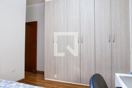 Casa à venda com 180m², 4 quartos e 2 vagas Casa à venda com 180m², 4 quartos e 2 vagasQuarto 3