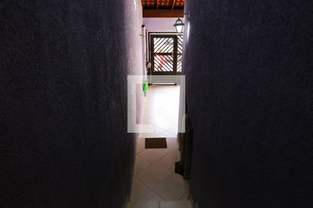 Casa à venda com 180m², 4 quartos e 2 vagas Casa à venda com 180m², 4 quartos e 2 vagasQuintal