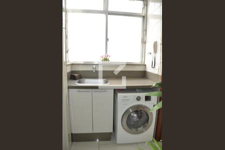 Apartamento à venda com 103m², 3 quartos e 1 vagaÁrea de Serviço